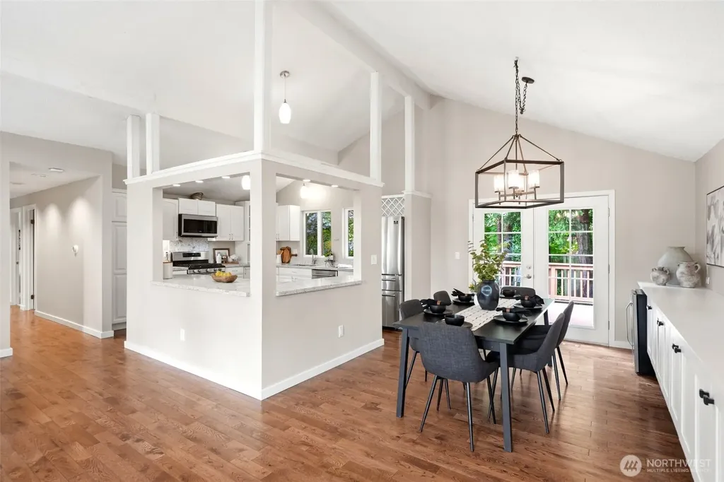 20037 102nd Court NE Bothell WA 98011