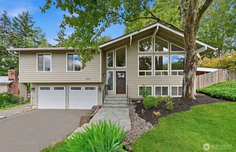 20037 102nd Court NE Bothell WA 98011