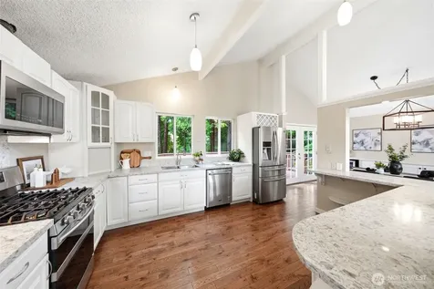 20037 102nd Court NE Bothell WA 98011