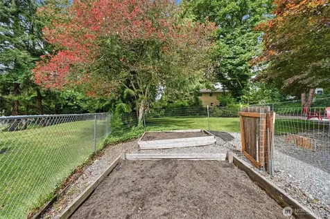 20037 102nd Court NE Bothell WA 98011