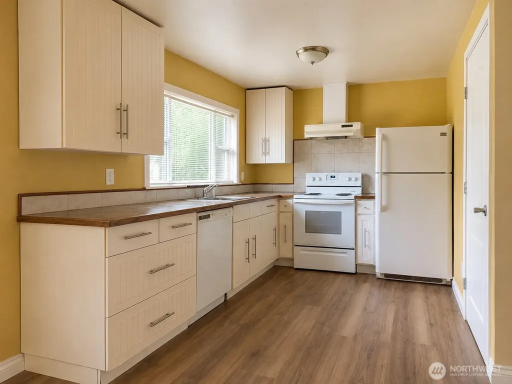 821 Gregory Way SE Olympia WA 98513