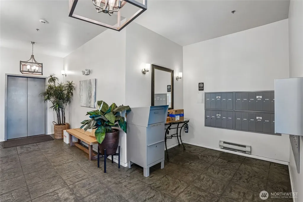 500 Elliott Avenue W Seattle WA 98119