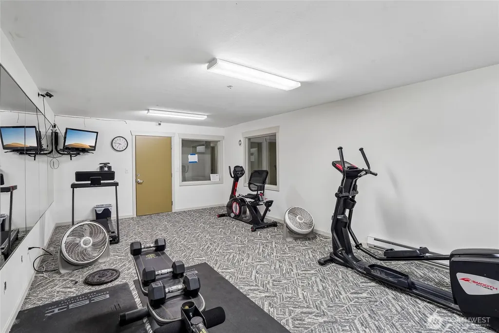 500 Elliott Avenue W Seattle WA 98119