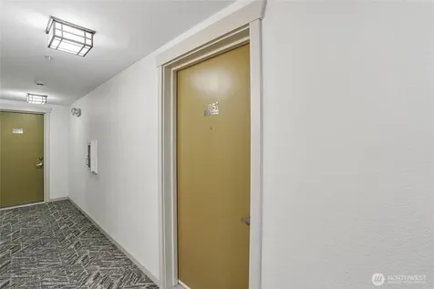 500 Elliott Avenue W Seattle WA 98119