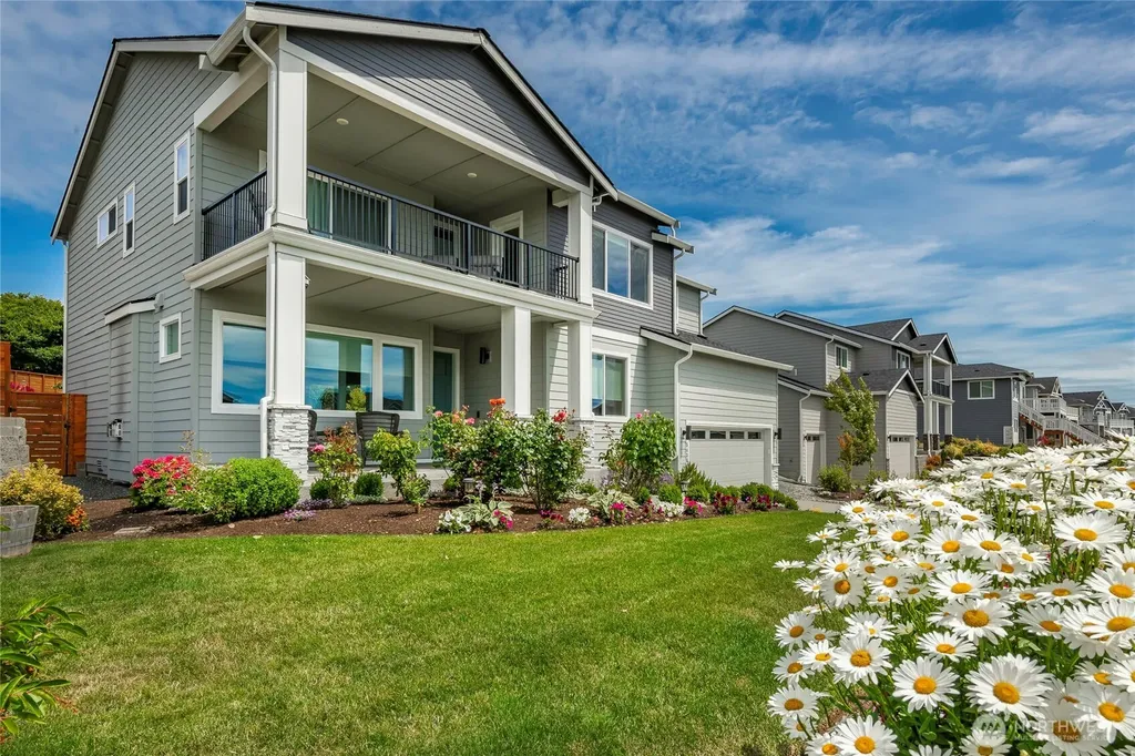 5436 Lonicera Drive Blaine WA 98230