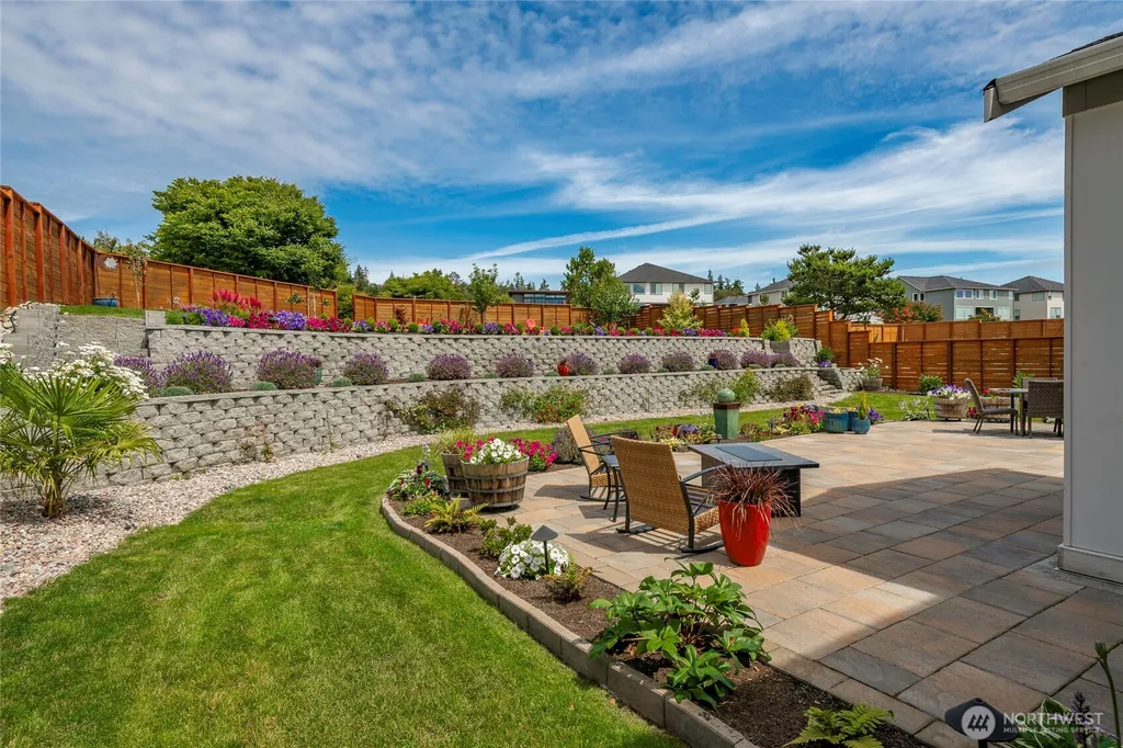 5436 Lonicera Drive Blaine WA 98230