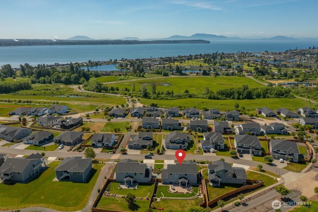 5436 Lonicera Drive Blaine WA 98230
