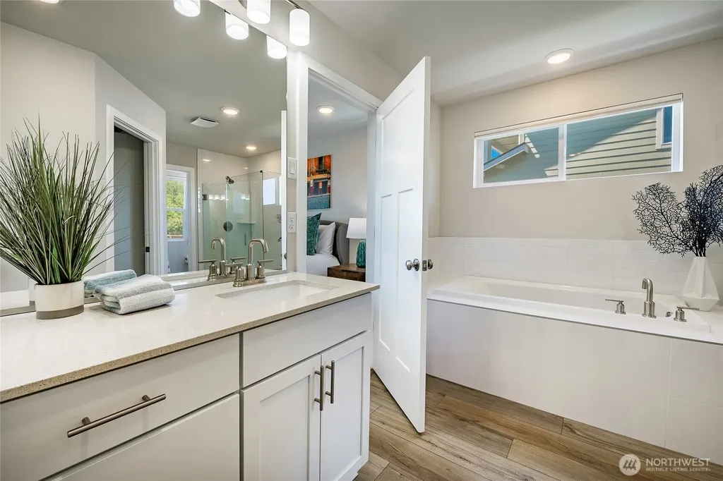 5436 Lonicera Drive Blaine WA 98230