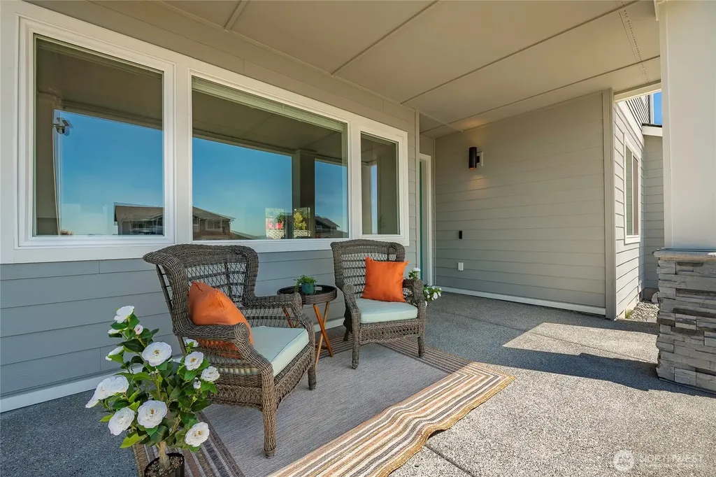 5436 Lonicera Drive Blaine WA 98230