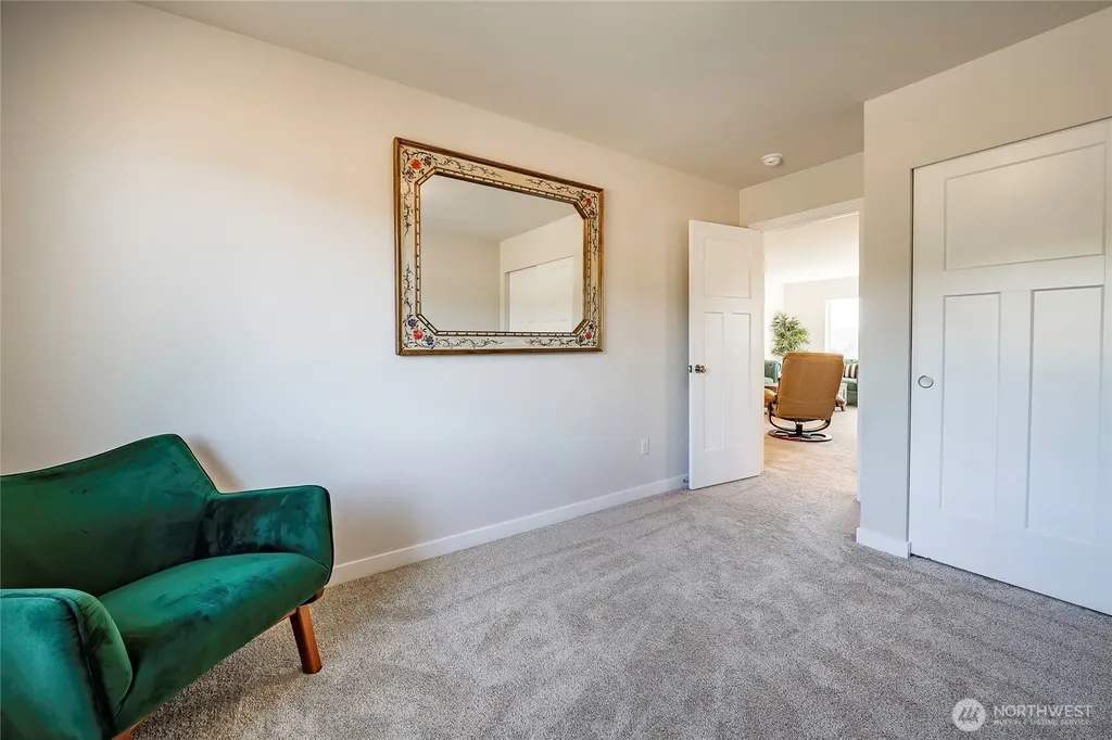 5436 Lonicera Drive Blaine WA 98230