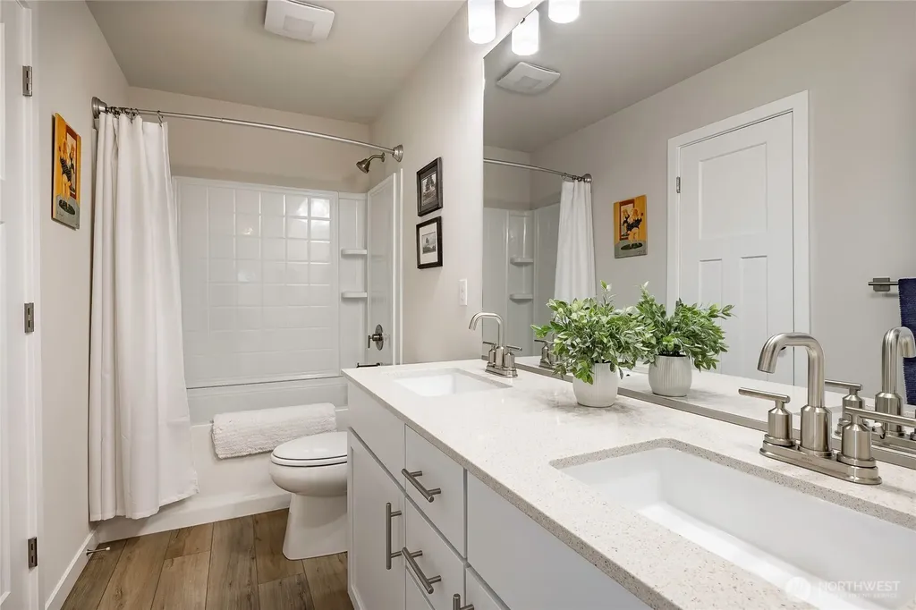 5436 Lonicera Drive Blaine WA 98230