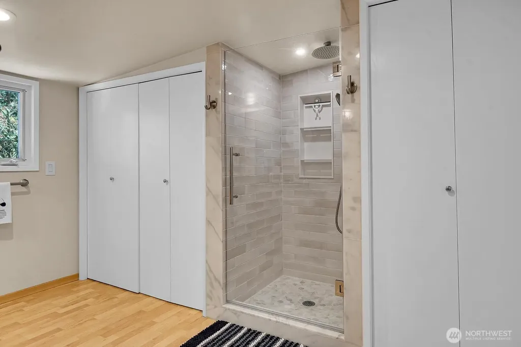 13522 40th Avenue NE Seattle WA 98125