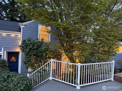 13522 40th Avenue NE Seattle WA 98125