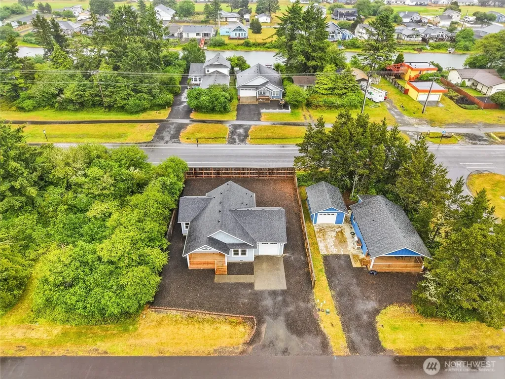 410 Ensign Avenue NW Ocean Shores WA 98569