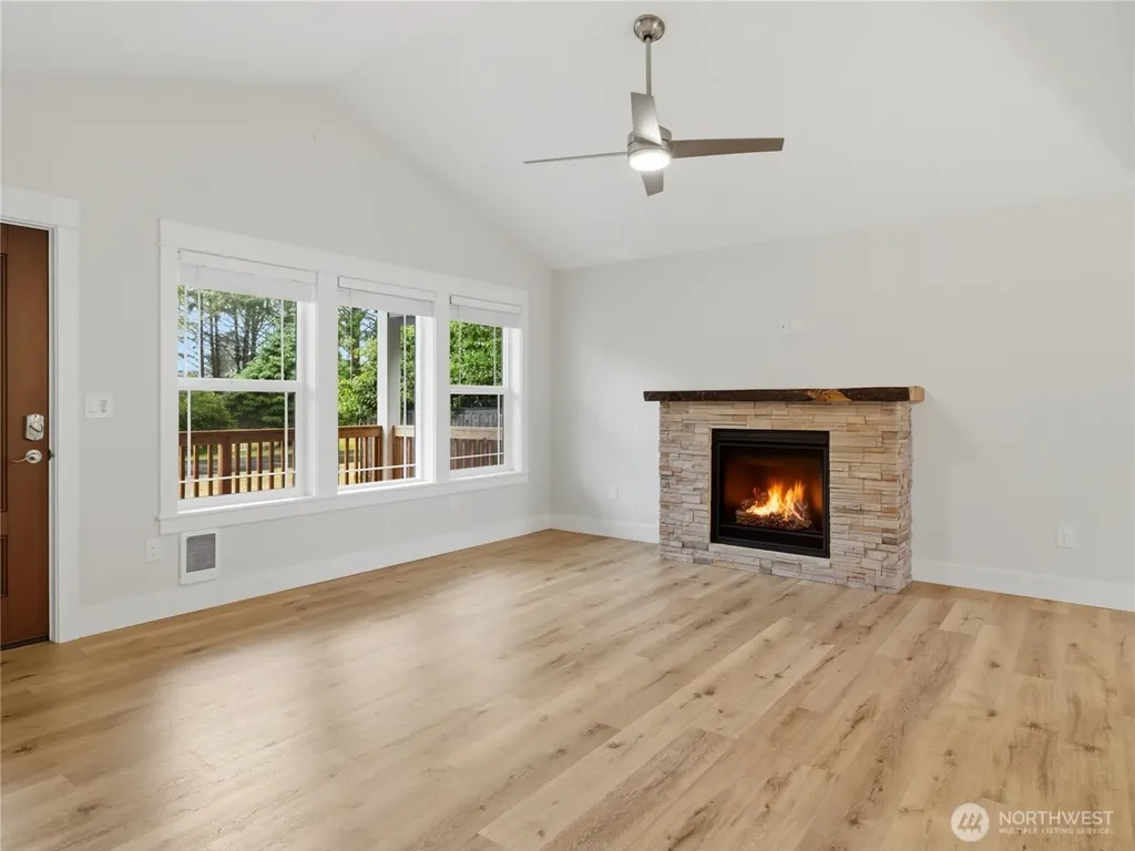 410 Ensign Avenue NW Ocean Shores WA 98569