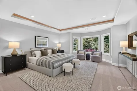 25720 NE 4th Place Sammamish WA 98074