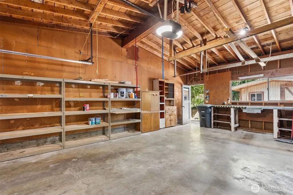 15724 13th Avenue SW Burien WA 98166