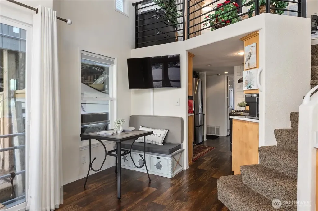 2706 Westlake Avenue N Seattle WA 98109