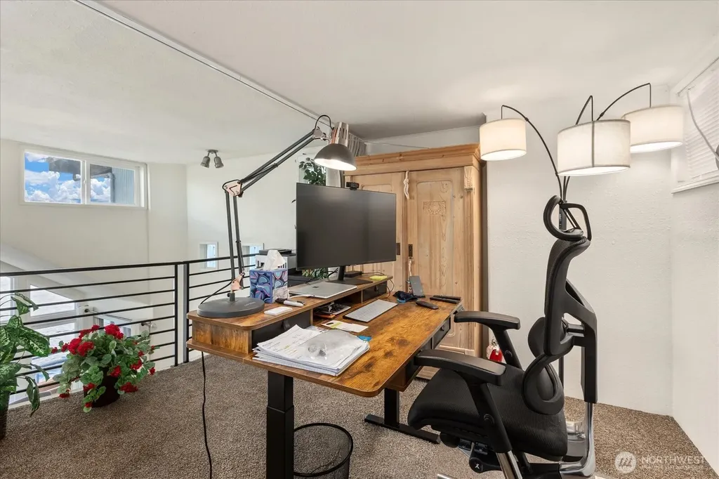 2706 Westlake Avenue N Seattle WA 98109