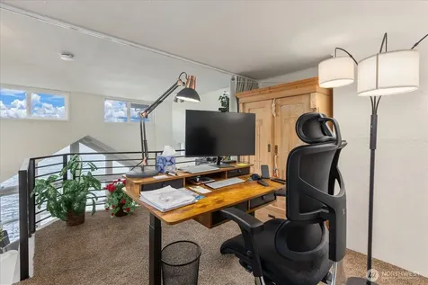 2706 Westlake Avenue N Seattle WA 98109