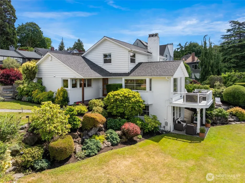 1560 NW Woodbine Way Seattle WA 98177
