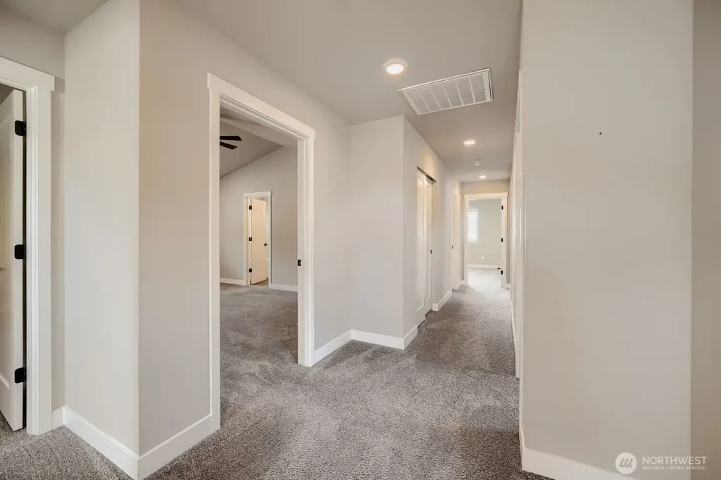 6801 165th Street Ct E Puyallup WA 98375