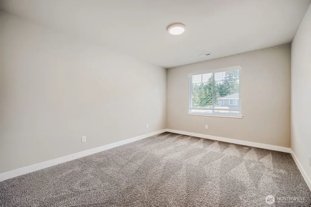 6801 165th Street Ct E Puyallup WA 98375