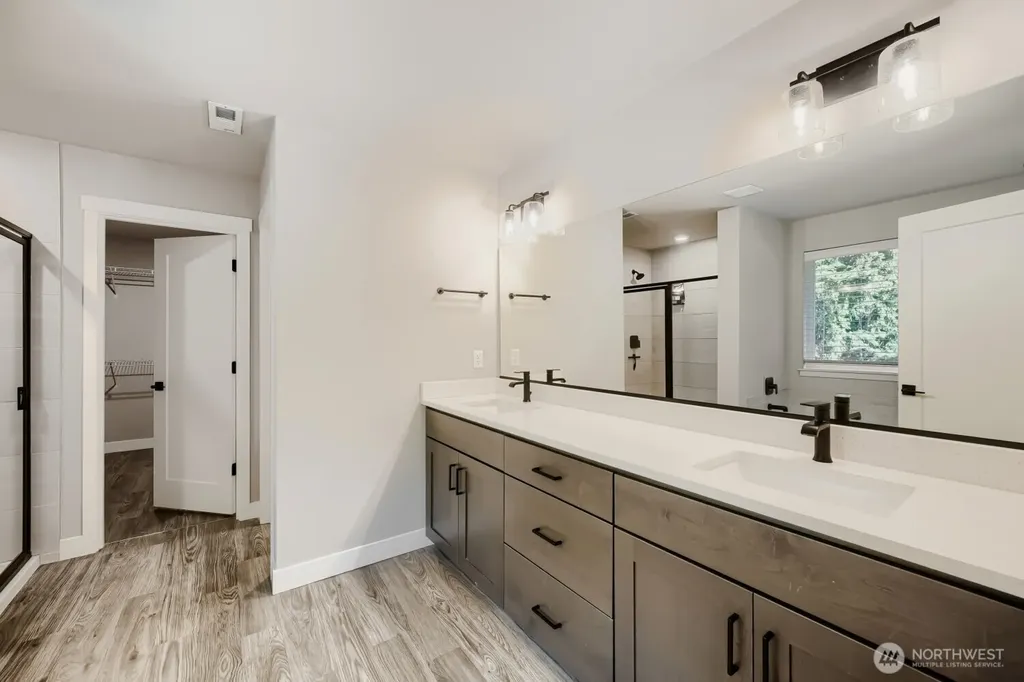 6801 165th Street Ct E Puyallup WA 98375
