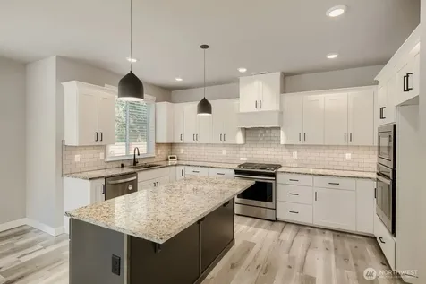 6801 165th Street Ct E Puyallup WA 98375