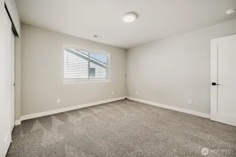 6801 165th Street Ct E Puyallup WA 98375