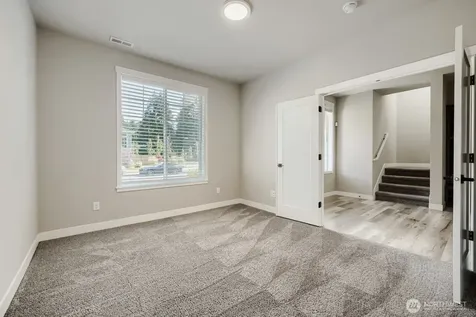 6801 165th Street Ct E Puyallup WA 98375