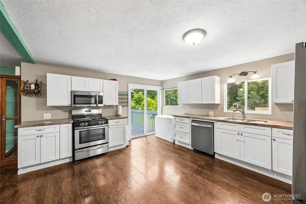 222 S 10th Street Shelton WA 98584