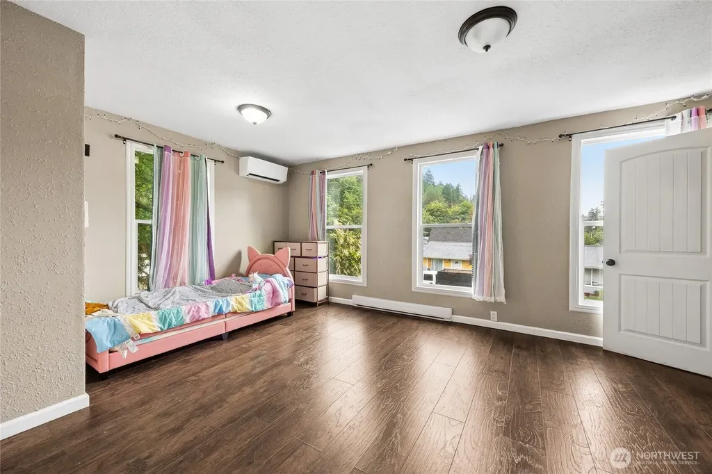 222 S 10th Street Shelton WA 98584