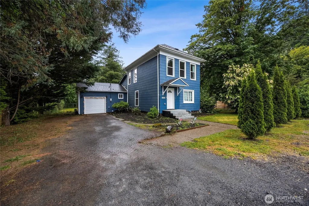 222 S 10th Street Shelton WA 98584