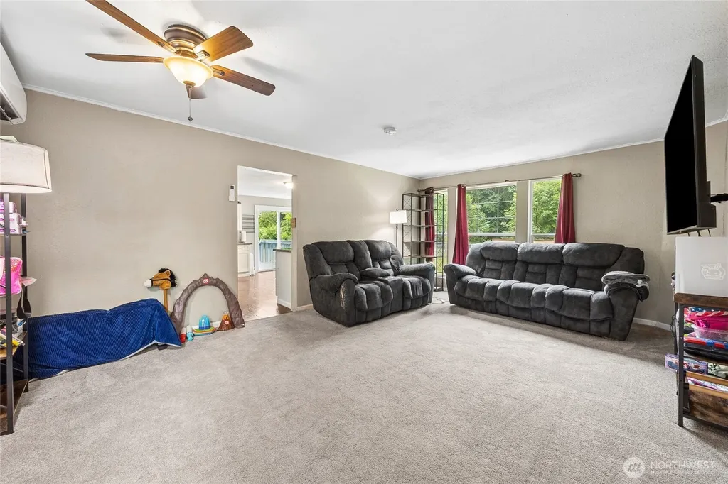 222 S 10th Street Shelton WA 98584