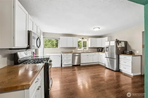 222 S 10th Street Shelton WA 98584