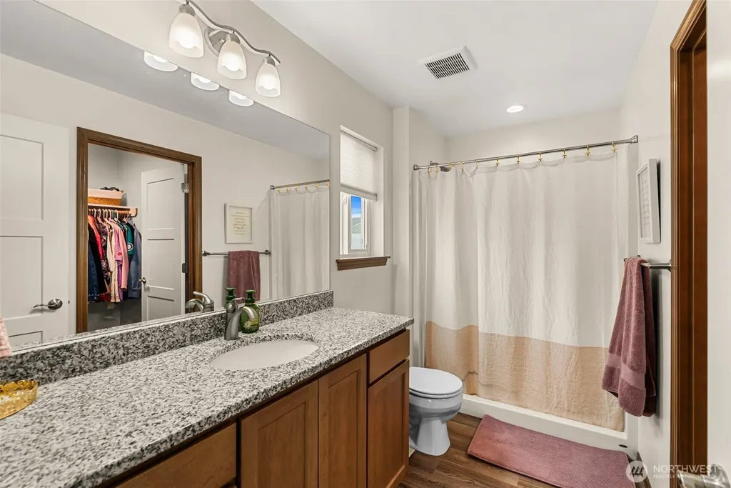 2471 SE 3rd Street East Wenatchee WA 98802