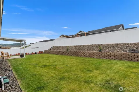 2471 SE 3rd Street East Wenatchee WA 98802