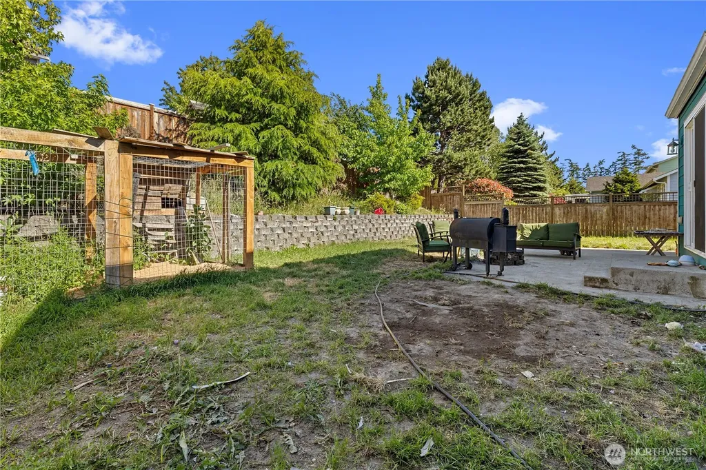 1702 SW Ulysses Street Oak Harbor WA 98277