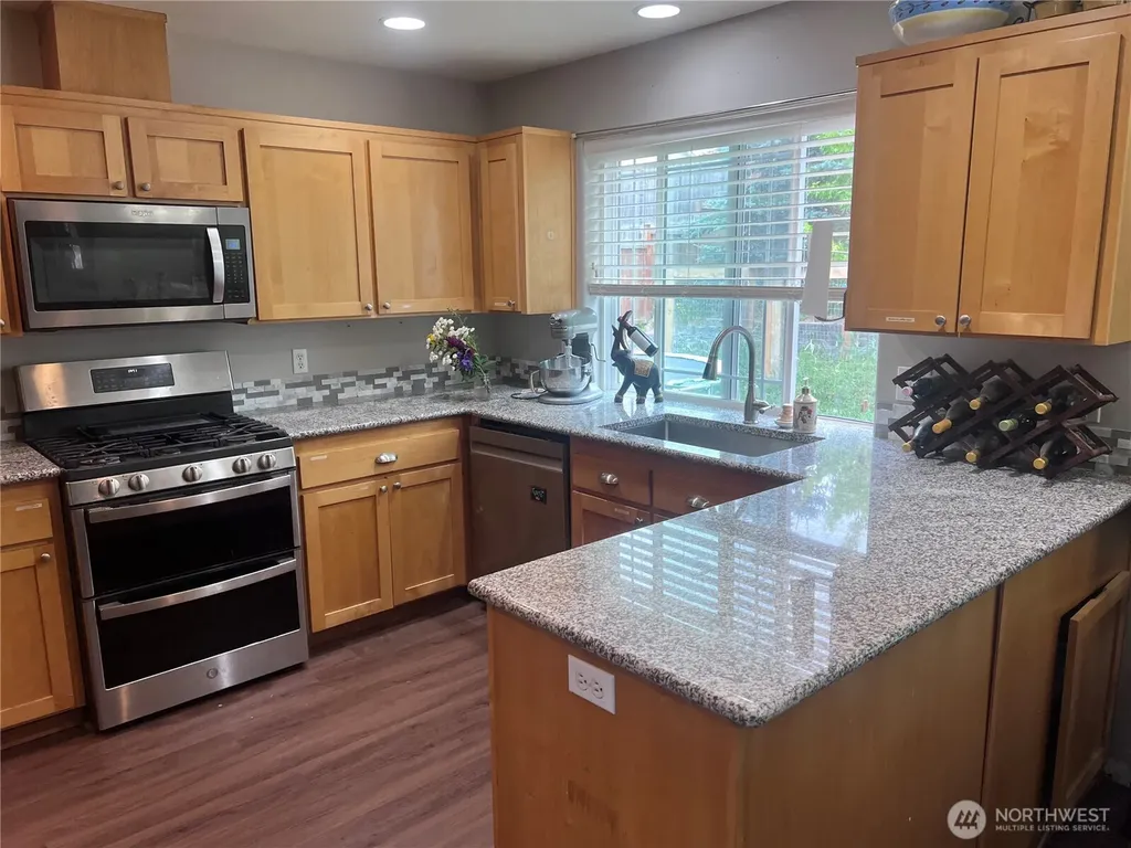 1702 SW Ulysses Street Oak Harbor WA 98277