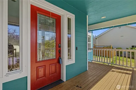 1702 SW Ulysses Street Oak Harbor WA 98277