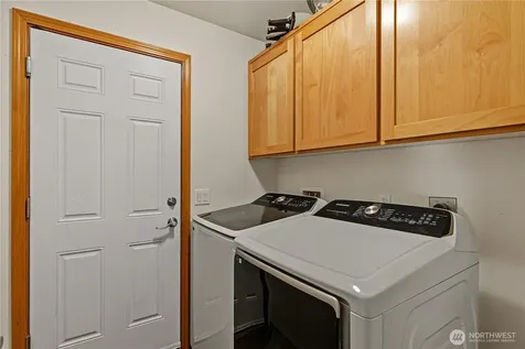 1702 SW Ulysses Street Oak Harbor WA 98277