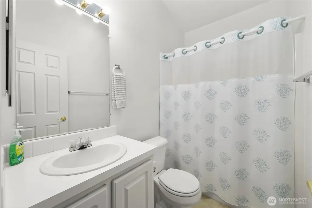 15400 SE 155th Place Renton WA 98058