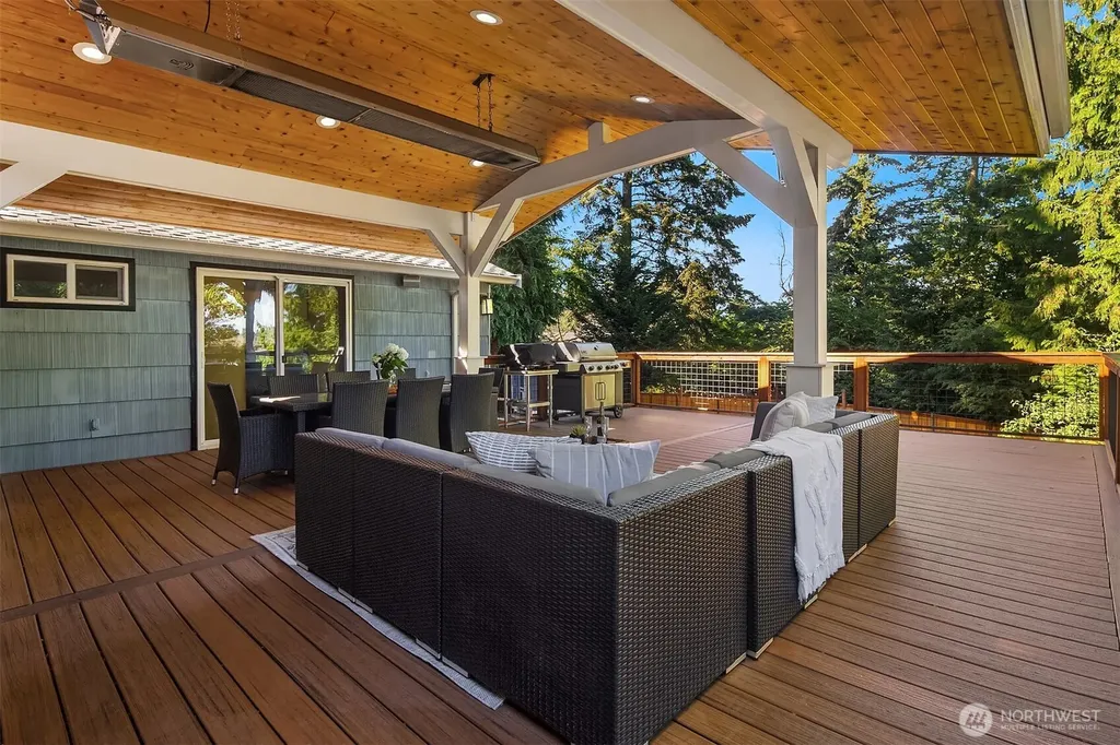 22613 78th Place W Edmonds WA 98026