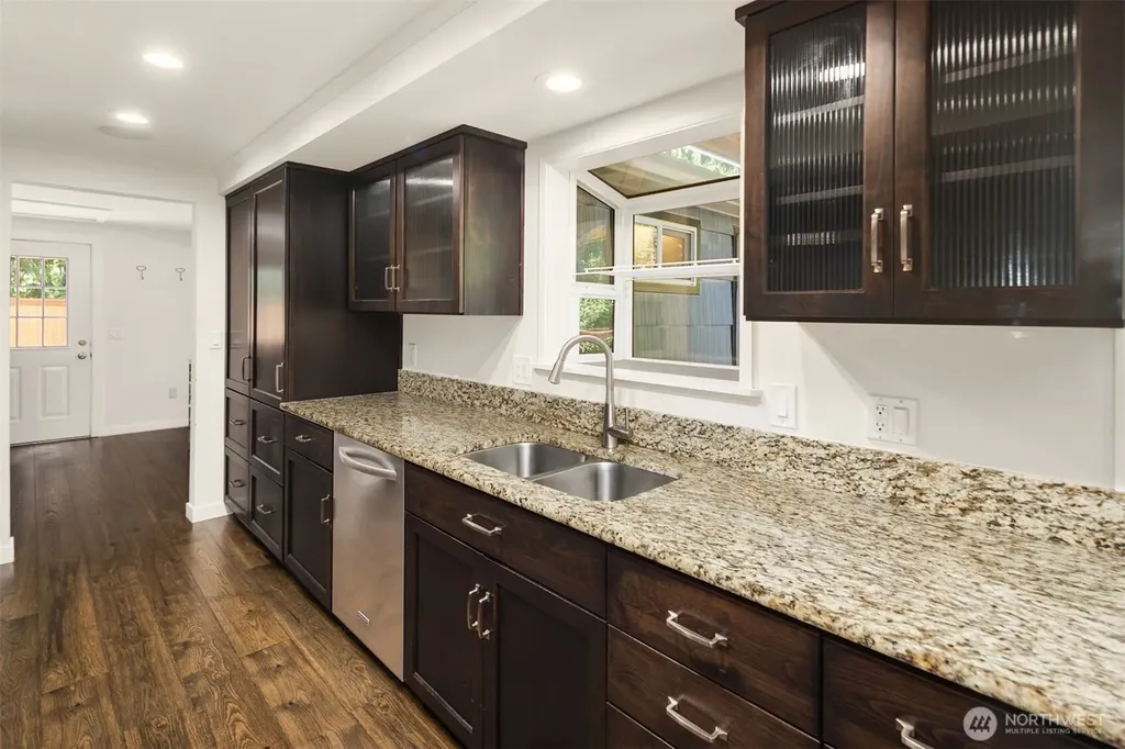 22613 78th Place W Edmonds WA 98026