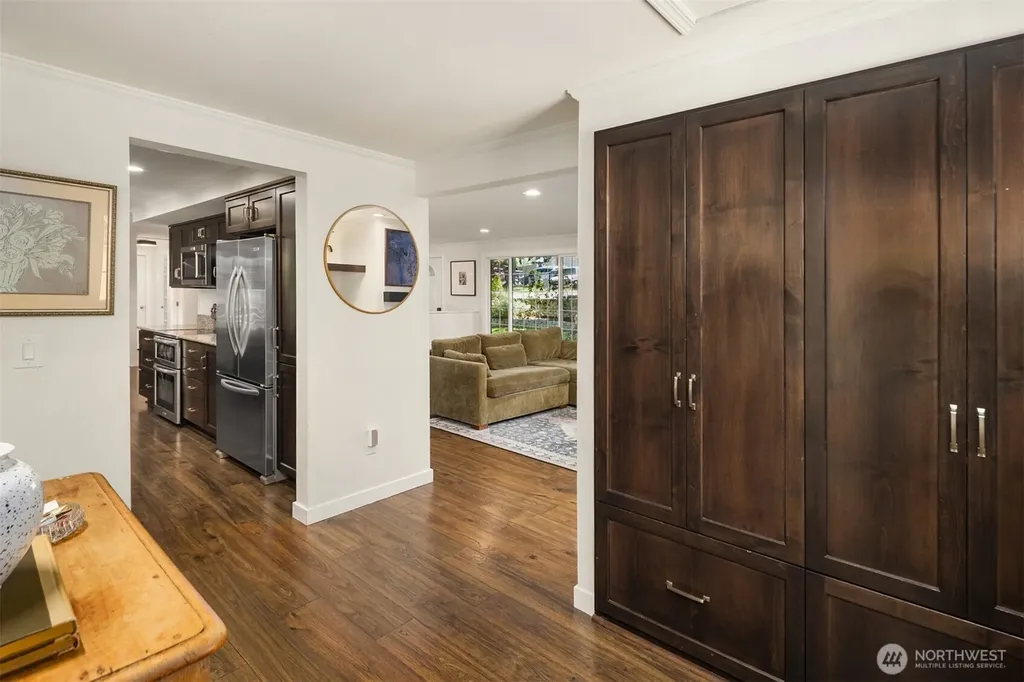 22613 78th Place W Edmonds WA 98026