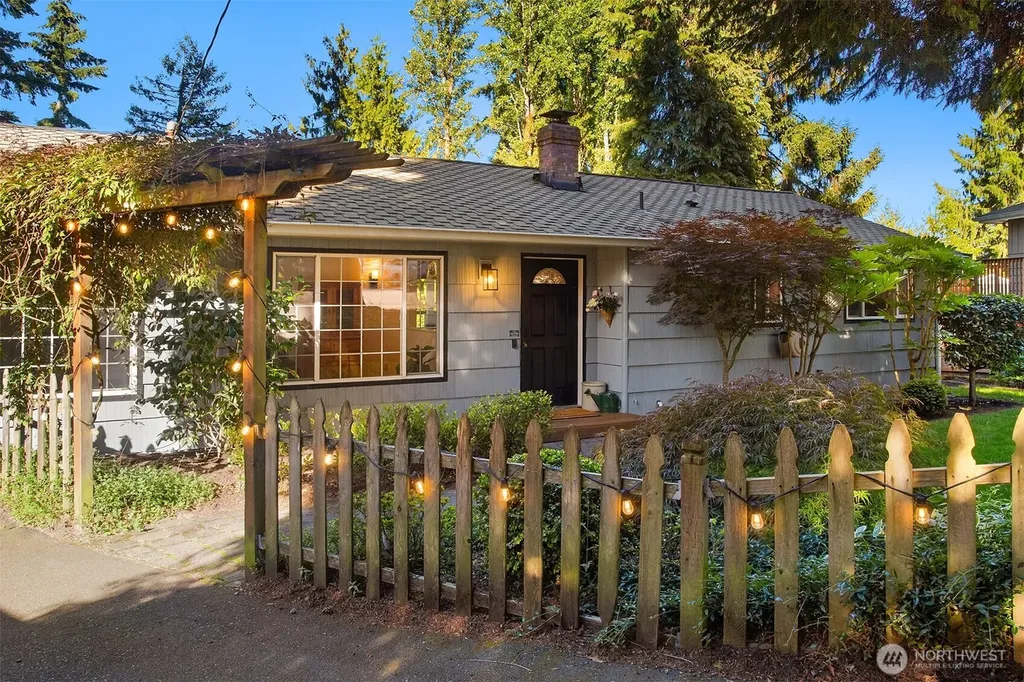 22613 78th Place W Edmonds WA 98026