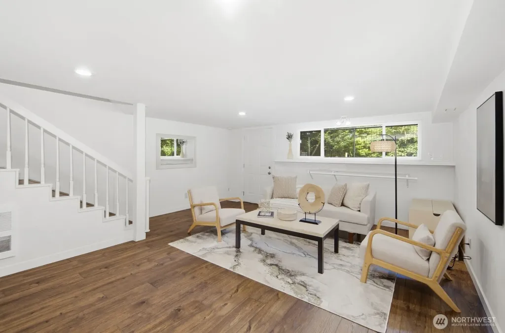 22613 78th Place W Edmonds WA 98026