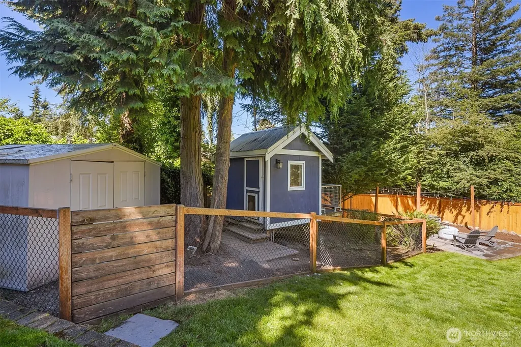 22613 78th Place W Edmonds WA 98026