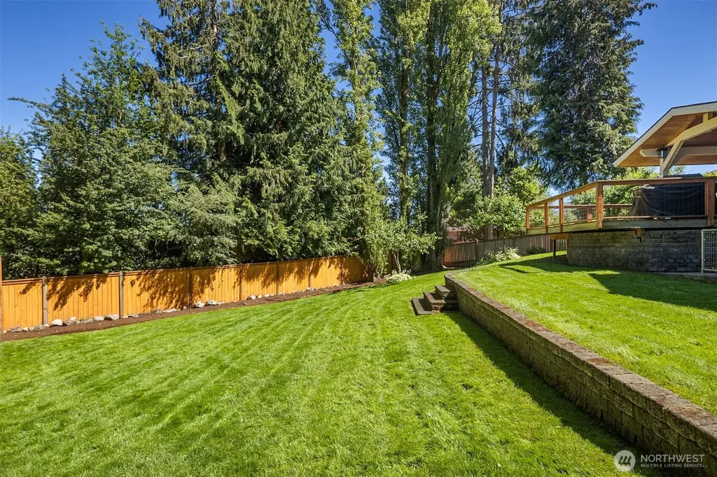 22613 78th Place W Edmonds WA 98026
